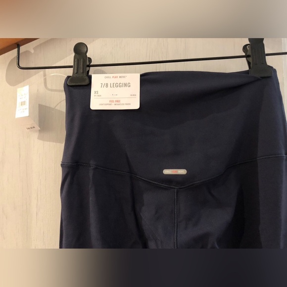 BNWT Aerie Navy 7/8 High Rise Leggings - XS - Picture 7 of 15